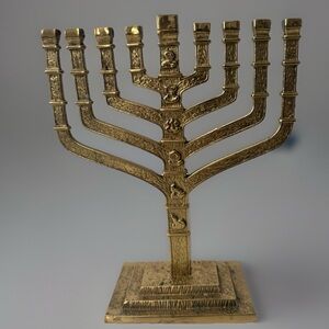 ANTIQUE BRONZE JUDAICA HANUKKAH CANDELABRA MENORAH W/ ZOODIAC SIGNS ISRAEL